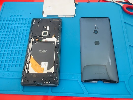 Xperia Xz3 エクスペリア バッテリー交換 沖縄県北谷町でxperia修理なら スマホdoc沖縄 北谷 Xperia Xz3 エクスペリア バッテリー交換 沖縄県北谷町でxperia修理なら スマホdoc沖縄 北谷